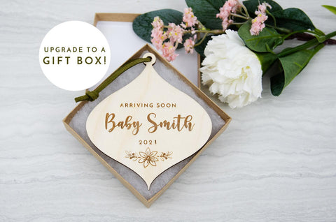 Baby announcement Christmas ornament - Birch and Tides