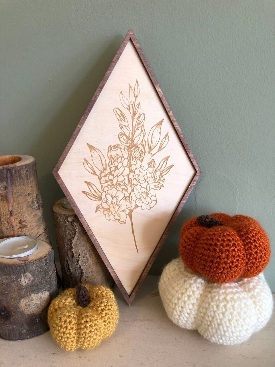 Floral arrangement wooden engraved sign