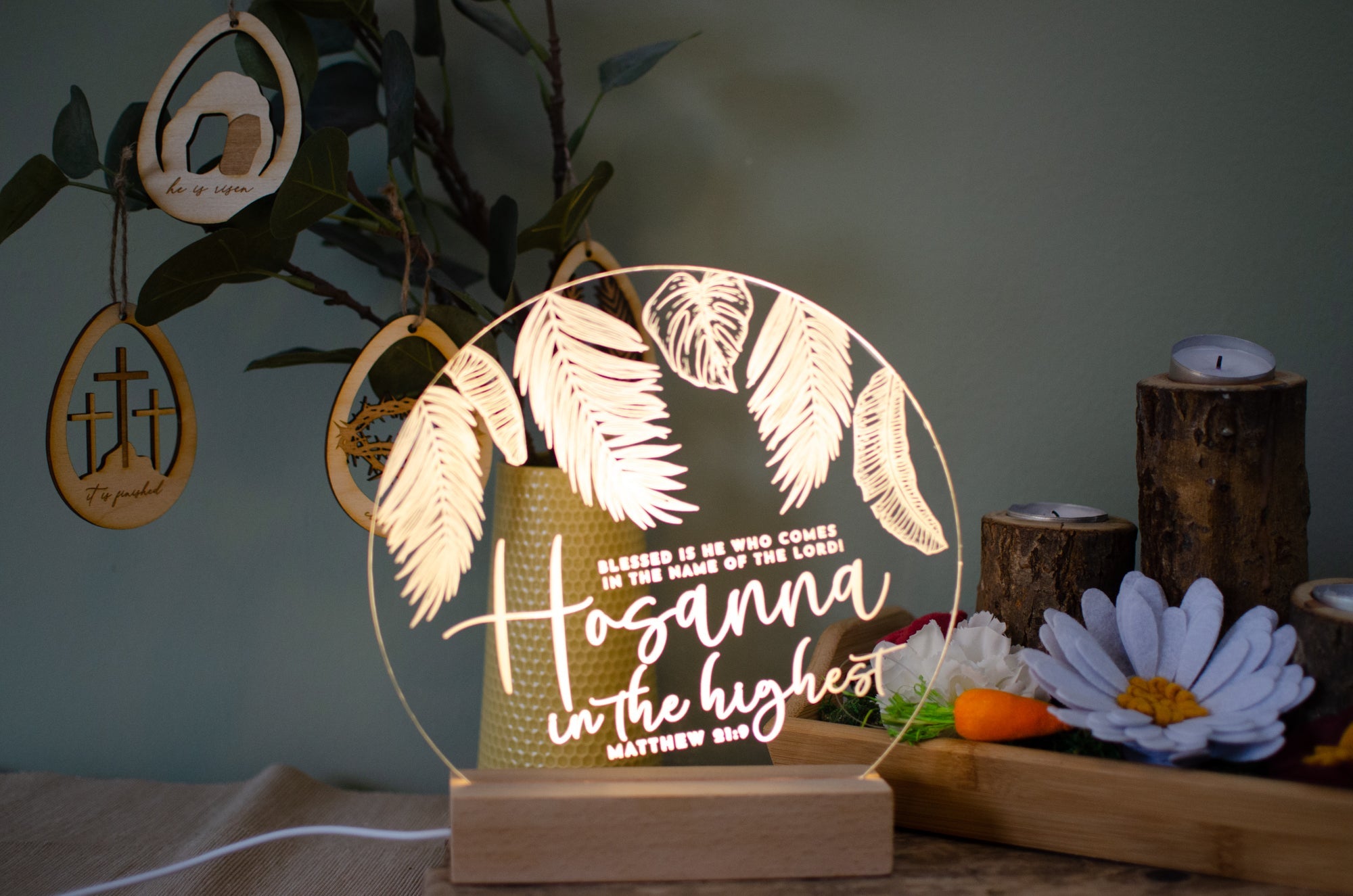 Hosanna in the highest easter scene light design