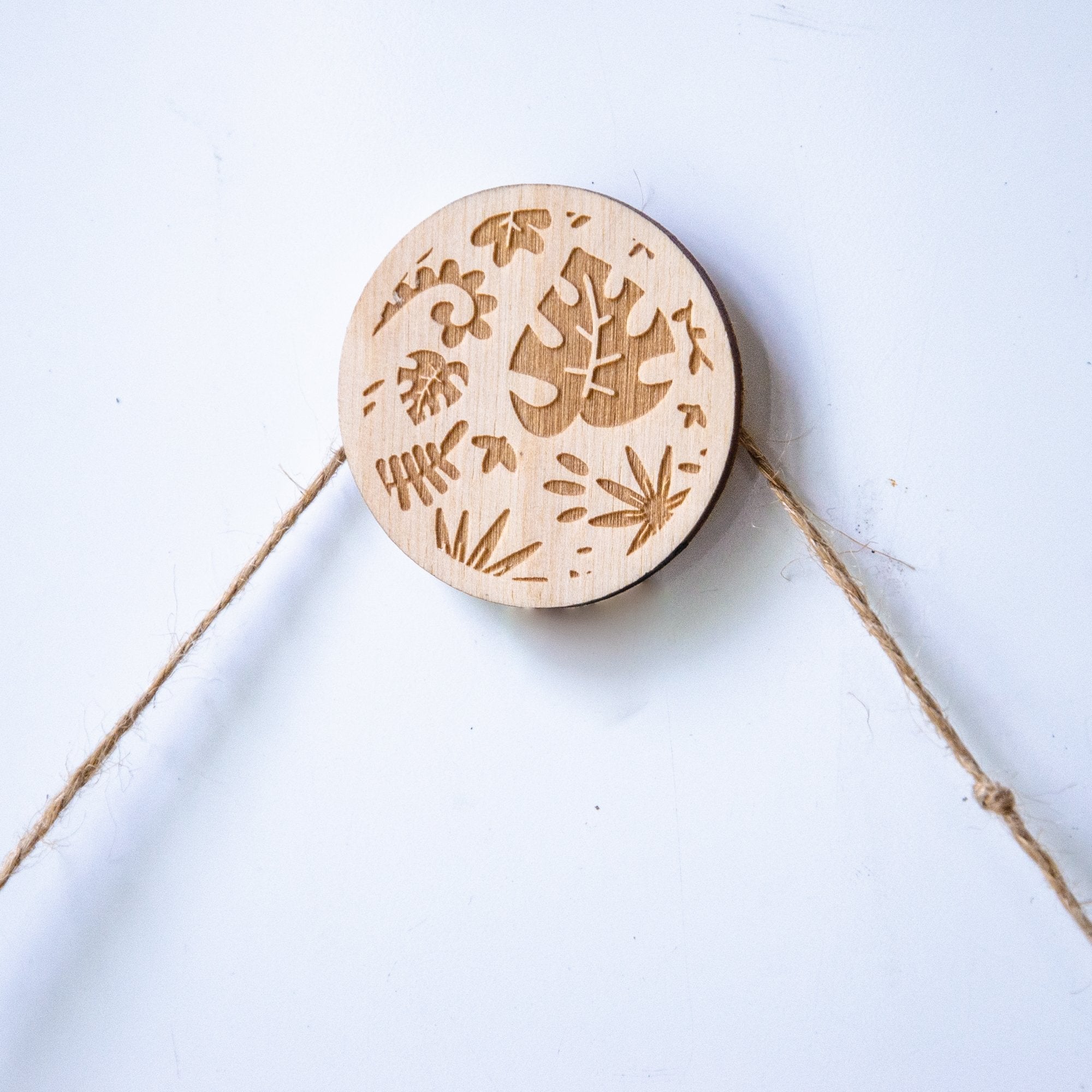 Leaf jungle self adhesive Wall Hook