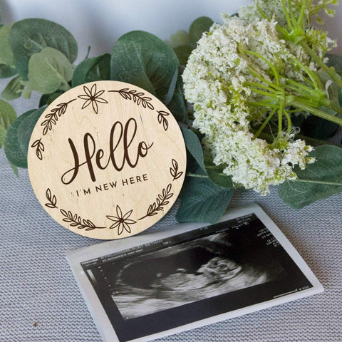 Newborn baby, I’m here baby announcement disc - Birch and Tides