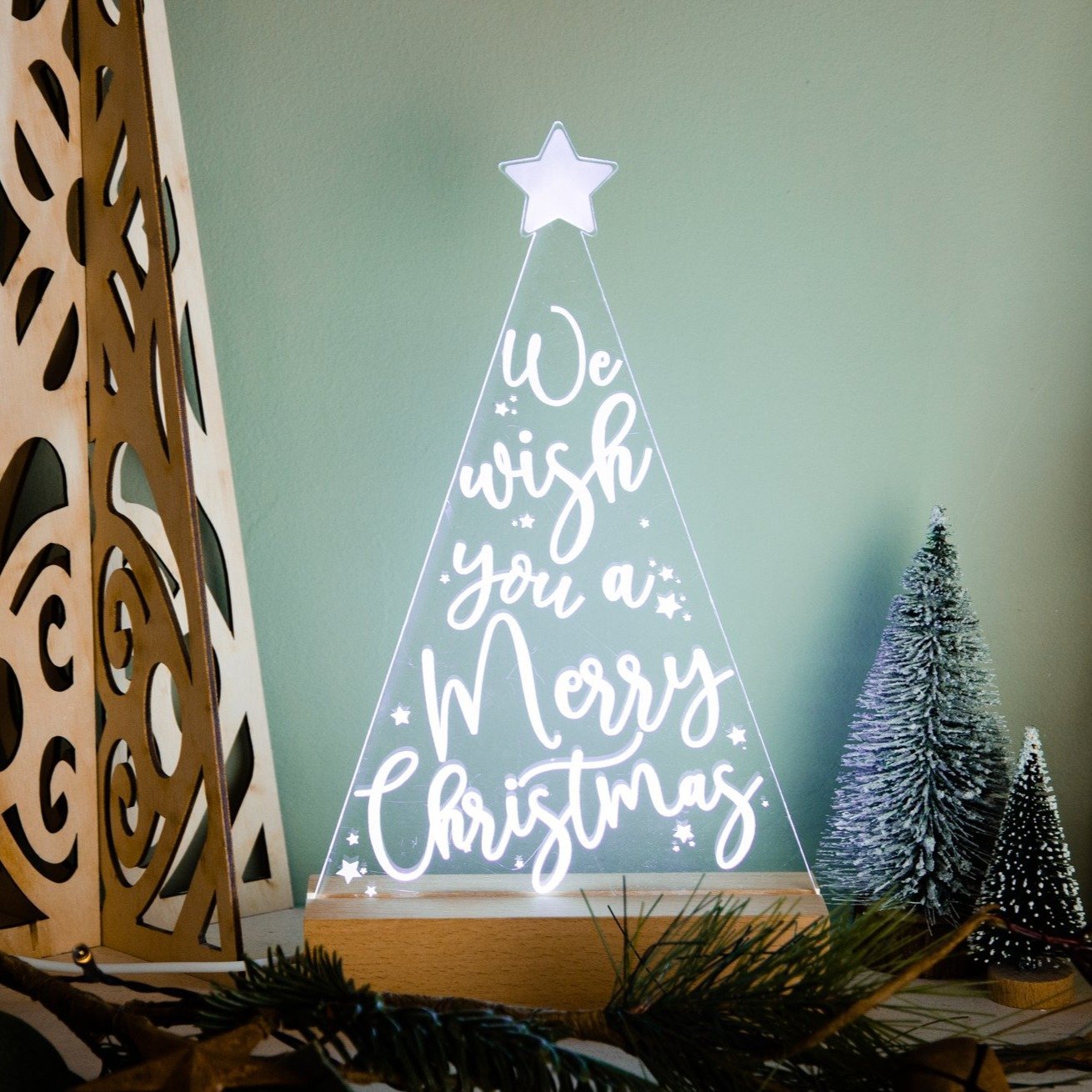We wish you a Merry Christmas Tree engraved light design